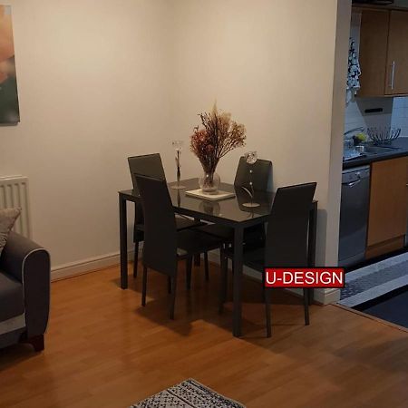N22 Wood Green Dopamine Лондон Екстер'єр фото