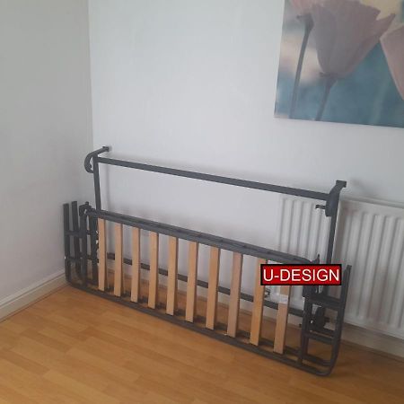 N22 Wood Green Dopamine Лондон Екстер'єр фото