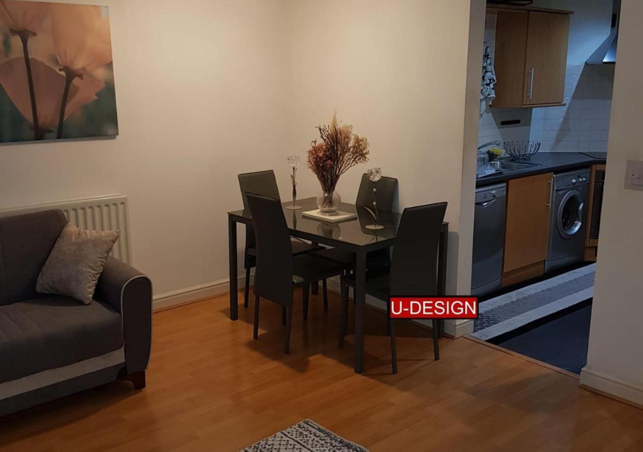 N22 Wood Green Dopamine Лондон Екстер'єр фото