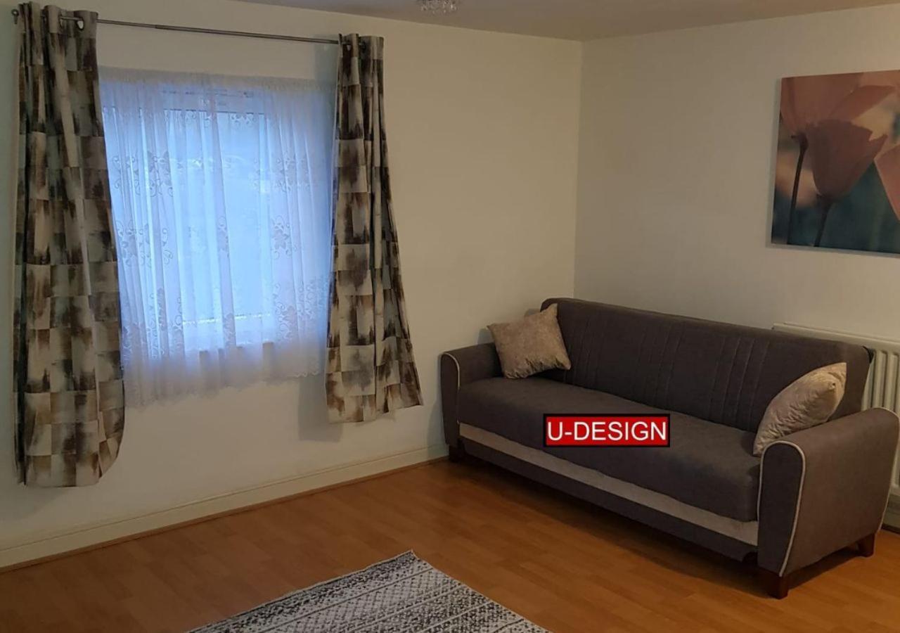 N22 Wood Green Dopamine Лондон Екстер'єр фото